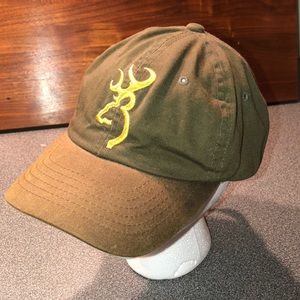 BROWNING CAP WITH DEAR OUTLINE